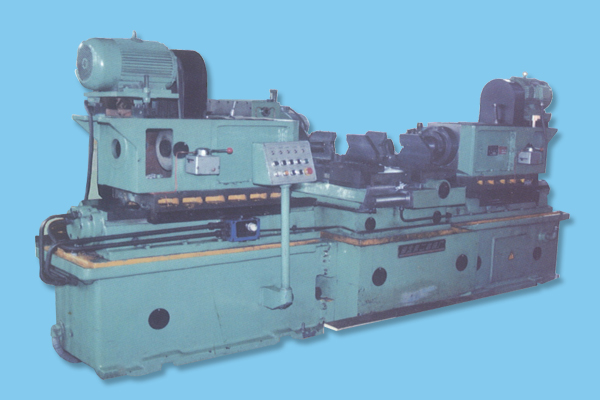 農用車(che)左右半軸套管加(jia)工組合機床